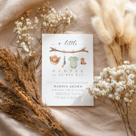 A little hunter is on the way baby shower 招待状