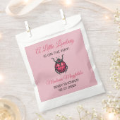 A Little Love Bug Is On The Way Ladybug フェイバーバッグ (クリップ留めされた状態)