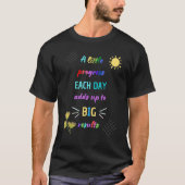 A Little Progress Each Day Back To School Tシャツ (正面)