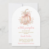 A little pumpkin gingham fall baby shower girl 招待状 (正面)