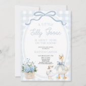 A Little Silly Goose Blue Bow Floral Baby Shower 招待状 (正面)