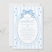 A Little Sweetheart Blue Bow Baby Shower 招待状 (正面)