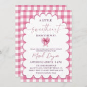 A Little Sweetheart  Pink Bow Heart Baby Shower 招待状 (正面/裏面)