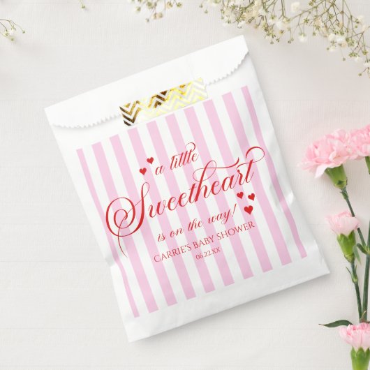 A Little Sweetheart Pink Red Hearts Baby Shower フェイバーバッグ (封をした状態)