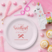A little sweetheart Valentines girl baby shower ペーパープレート (パーティー)