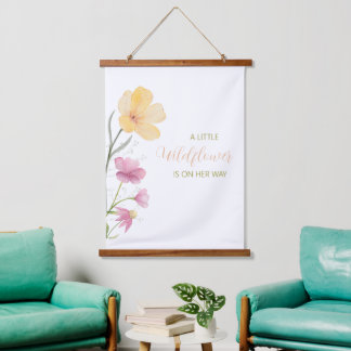 A Little Wildflower is on her way Tapestry 吊り下げ型タペストリー