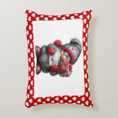 "A Love Note for You" Valentine Gnome アクセントクッション (正面(垂直))