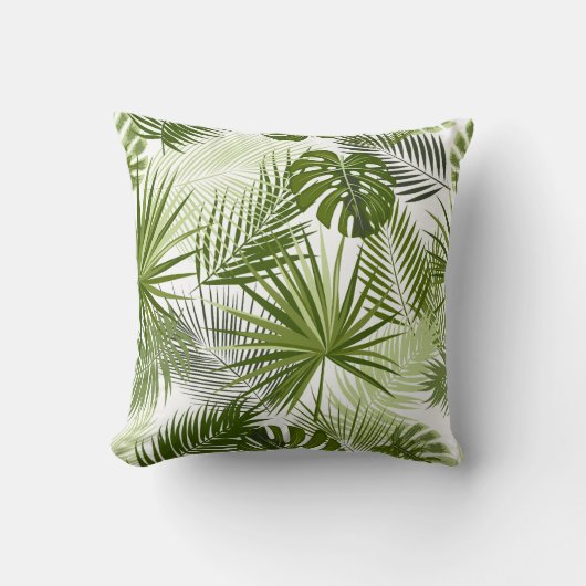a lush, tropical leaf pattern クッション (正面)