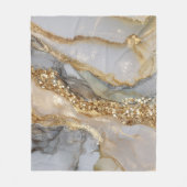 A luxurious gold and white marble background フリースブランケット (正面)