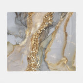 A luxurious gold and white marble background フリースブランケット (正面(横))