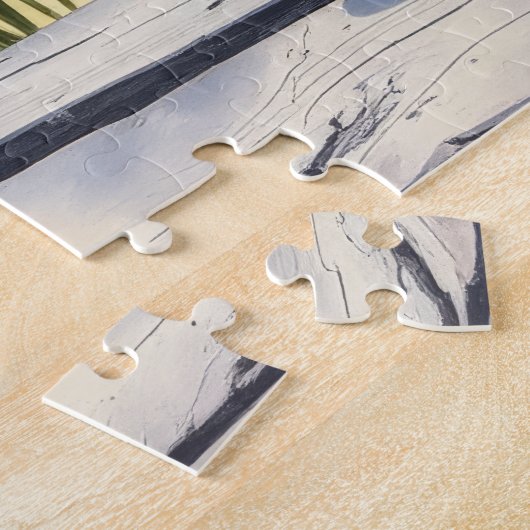 A Mallard rests on the dock ジグソーパズル (側面)