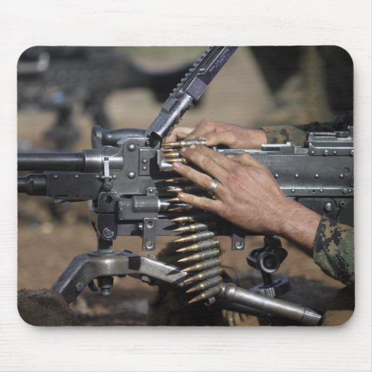 A MarineがM-240Gマシンガンを搭載 マウスパッド (正面)