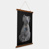 A Mother’s Embrace 吊り下げ型タペストリー (傾斜あり)