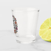 A Mother's Spirit Never Breaks ショットグラス (右)