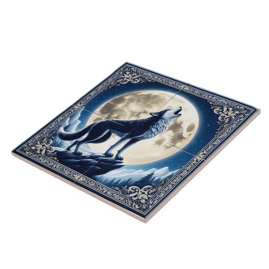 A Mystical Wolf Howls at the Moonlit Night Sky タイル (側面)