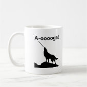 "A-OOOOOOGA!" オオカミ 楽しいマグカップ コーヒーマグカップ (左)