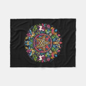 A Pagan Pattern フリースブランケット (正面(横))