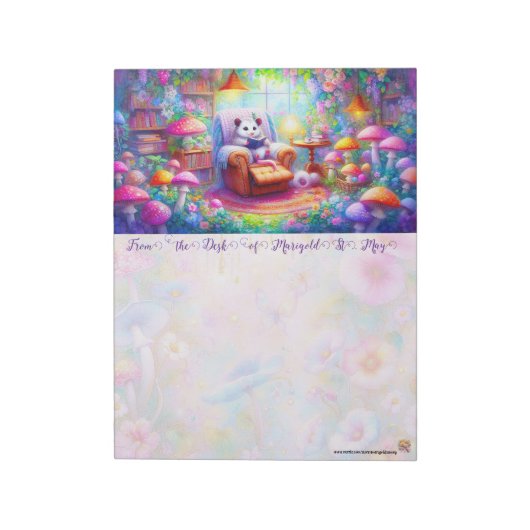 A Possum in His Reading Nook Notepad ノートパッド (回転)