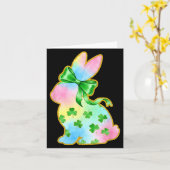 A Rainbow Rabbit With Green Bow And Shamrock St Pa カード (黄色い花)