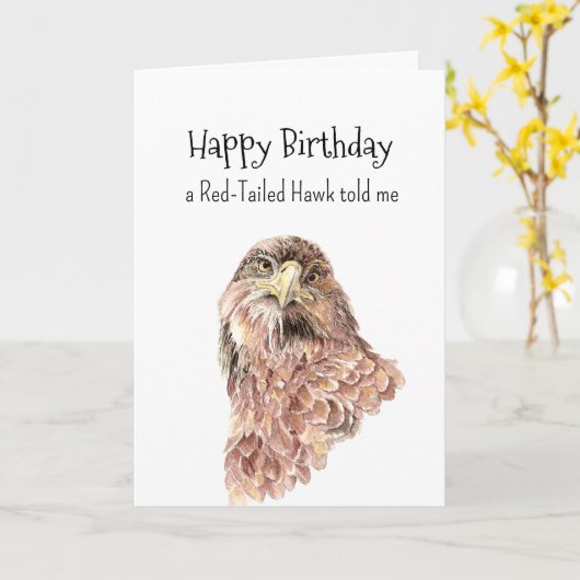 A Red-Tailed Hawk Personality Birthday Fun Bird カード (黄色い花)