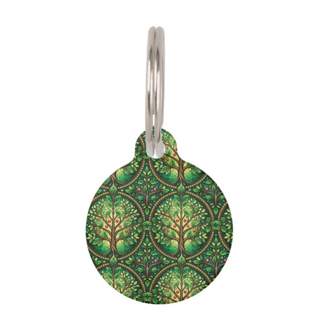 A round keychain with a green, tree-patterned  ペット　ネームタグ (正面)
