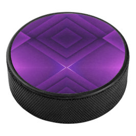 A round purple hockey puck with a geometric アイスホッケーパック