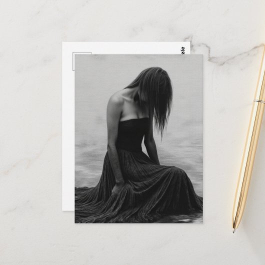 A Sad Woman in the Water Black and White ポストカード (正面/裏面インサイチュ)