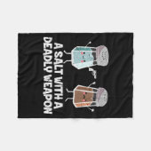 A Salt With A Deadly Wean Funny Food Pun Gun Kawai フリースブランケット (正面(横))