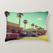A Scene Depicting the Memorable 1970s Autos アクセントクッション (正面)