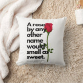 A SHAKESPEARE POEM AND A ROSE  Throw Pillow クッション (ブランケット)
