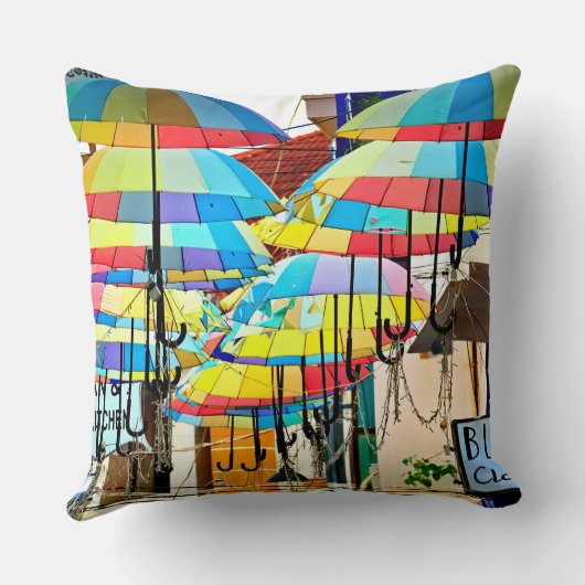 A Sky of Umbrellas in Siem Reap クッション (裏面)