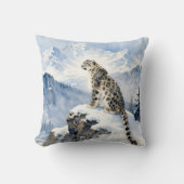 A Snow Leopard on Snowy Peak クッション (正面)