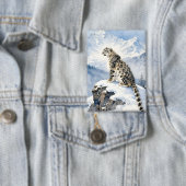 A Snow Leopard on Snowy Peak 缶バッジ (インサイチュ)