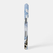 A Snow Leopard on Snowy Peak iPhoneケース (右側面)