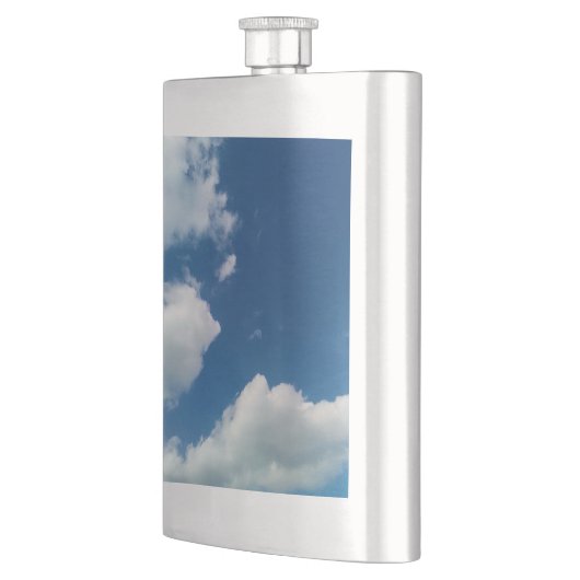 A softness to the clouds フラスク (左)
