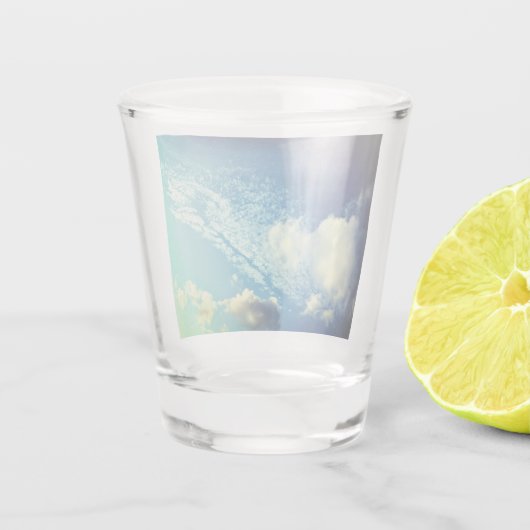 A sprinkling of clouds ショットグラス (裏面)
