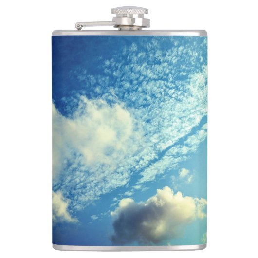 A sprinkling of clouds フラスク (正面)