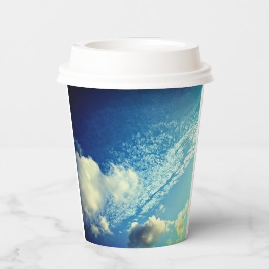 A sprinkling of clouds 紙コップ (裏面)