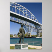 A statue of Thomas Edison by local artist Mino ポスター (正面)