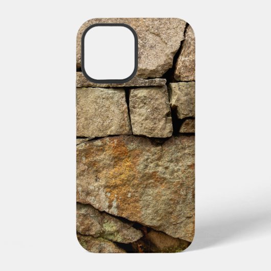 A stone wall made of cobblestones background textu iPhoneケース (裏面)