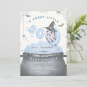 A Sweet Little Boo Is Almost Due Blue Baby Shower 招待状 (スタンド正面)
