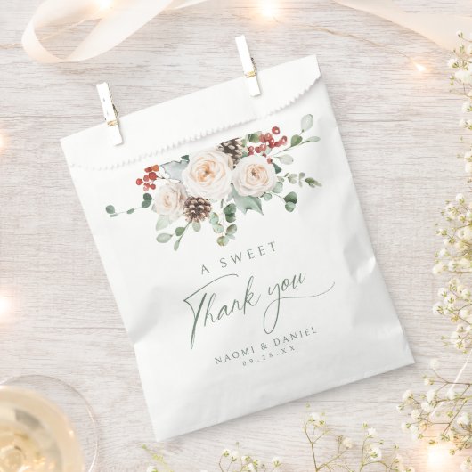 A Sweet Thank You Elegant Festive Floral Wedding フェイバーバッグ (クリップ留めされた状態)