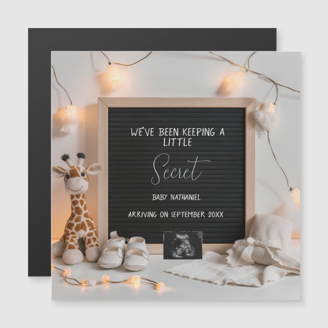 A sweetly sitting giraffe  pregnancy announcement  (正面/裏面)