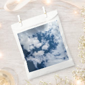 A swirl in the clouds フェイバーバッグ (クリップ留めされた状態)