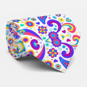 A tie with a vibrant, colorful paisley pattern  ネクタイ (ロール)