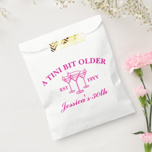 A Tiniビット年上のマルティカスタムニ誕生日パーティー フェイバーバッグ (封をした状態)