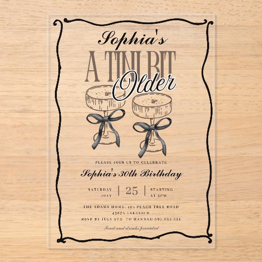 A Tini予測できなは少し年上のエスプレッソマルティーニ誕生日 アクリル招待状 (正面)