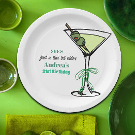 A Tini Bit Older 21st Birthday Party ペーパープレート
