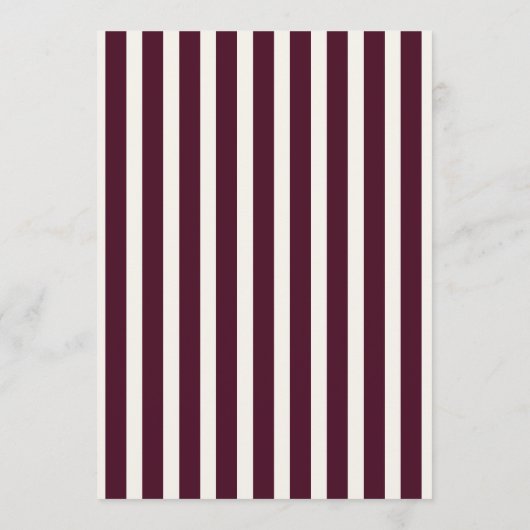 A Tini Bit Older Burgundy 30th Martini Birthday 招待状 (裏面)