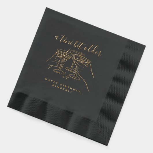 A Tini Bit Older Cheers Martini Birthday Party 箔ナプキン (左)